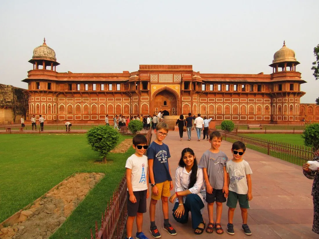 Viajar con niños a India: Destinos recomendados y consejos familiares